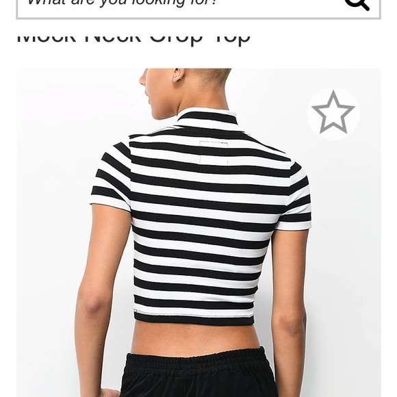 Lurking class mock-neck crop top - Picture 4 of 4